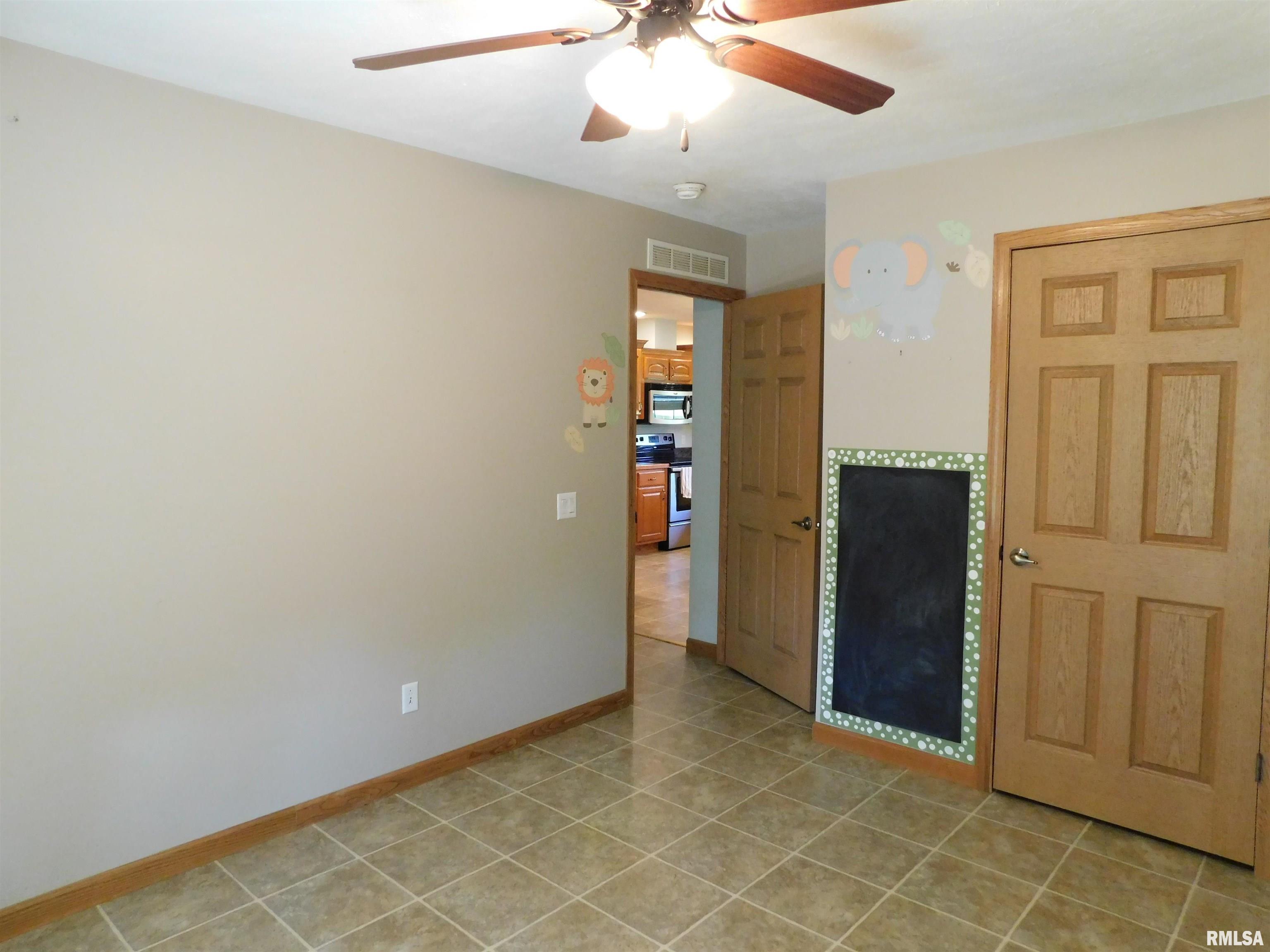279 Deneal Road Harrisburg, IL 62946 - Photo 20 of 34