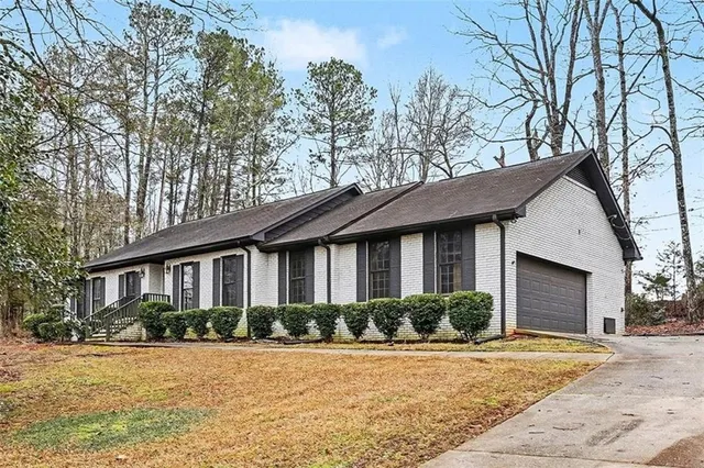 $360,000 | 15040 Highway 19, Griffin, GA 30224