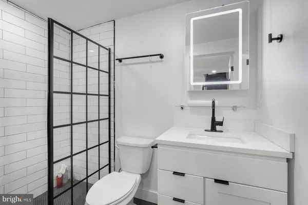 $2,077 | 212 Catharine Street, Unit 2, Philadelphia, PA 19147