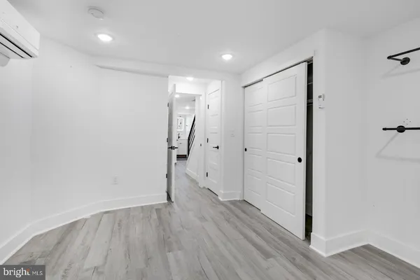 $2,077 | 212 Catharine Street, Unit 2, Philadelphia, PA 19147