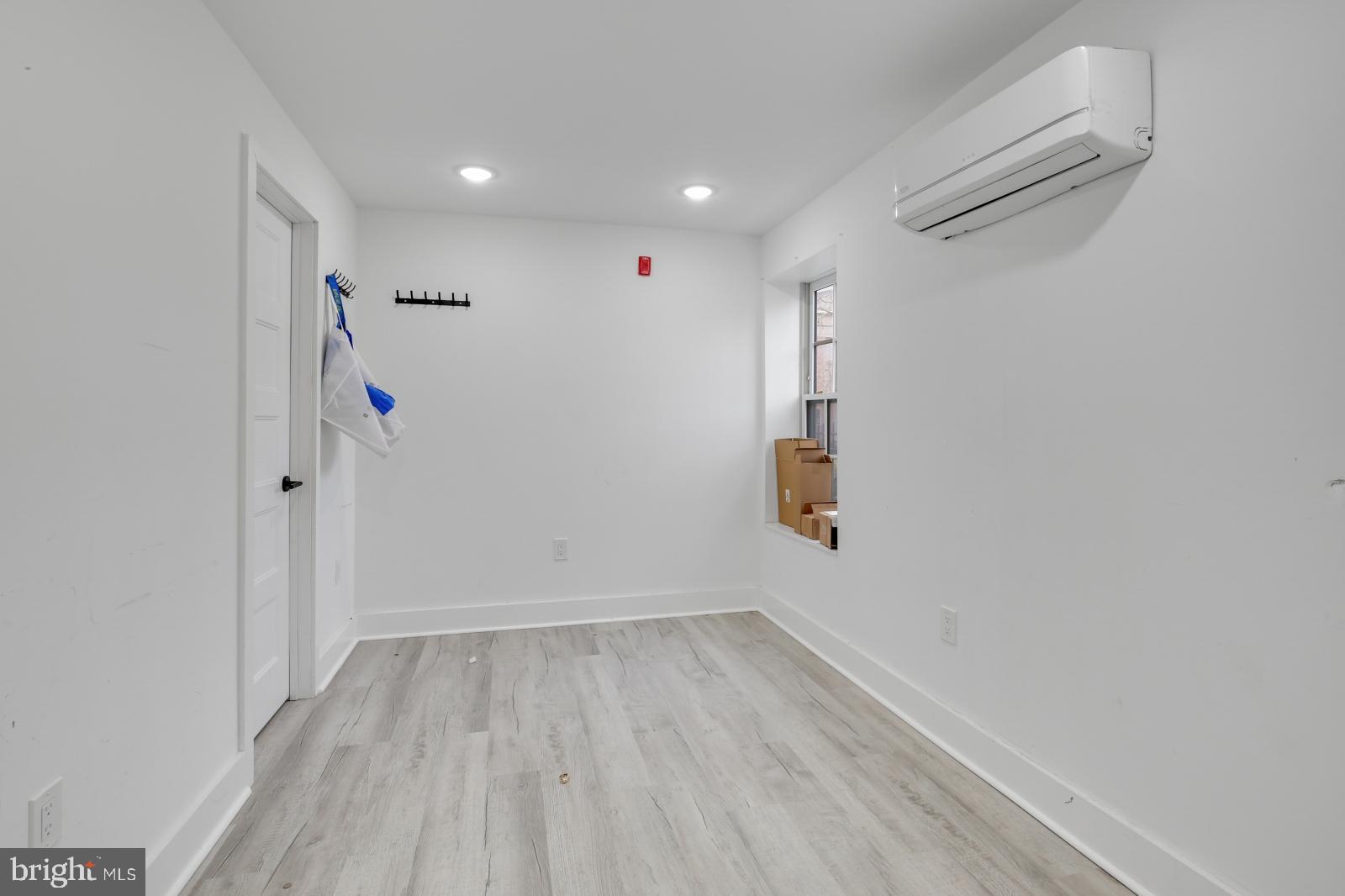 212 Catharine Street, Unit 2 Philadelphia, PA 19147 - Photo 6 of 16