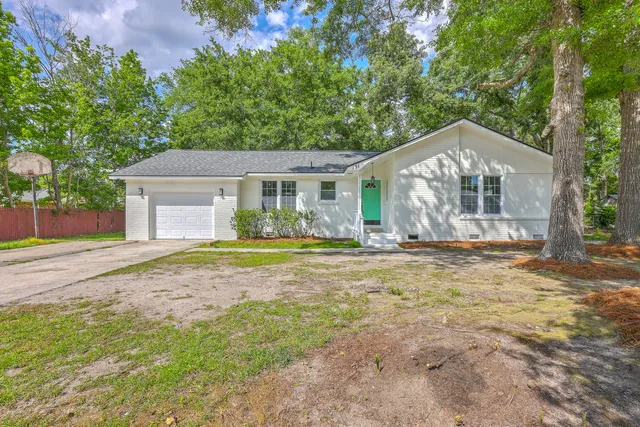 $330,000 | 131 Ponderosa Drive, Ladson, SC 29456
