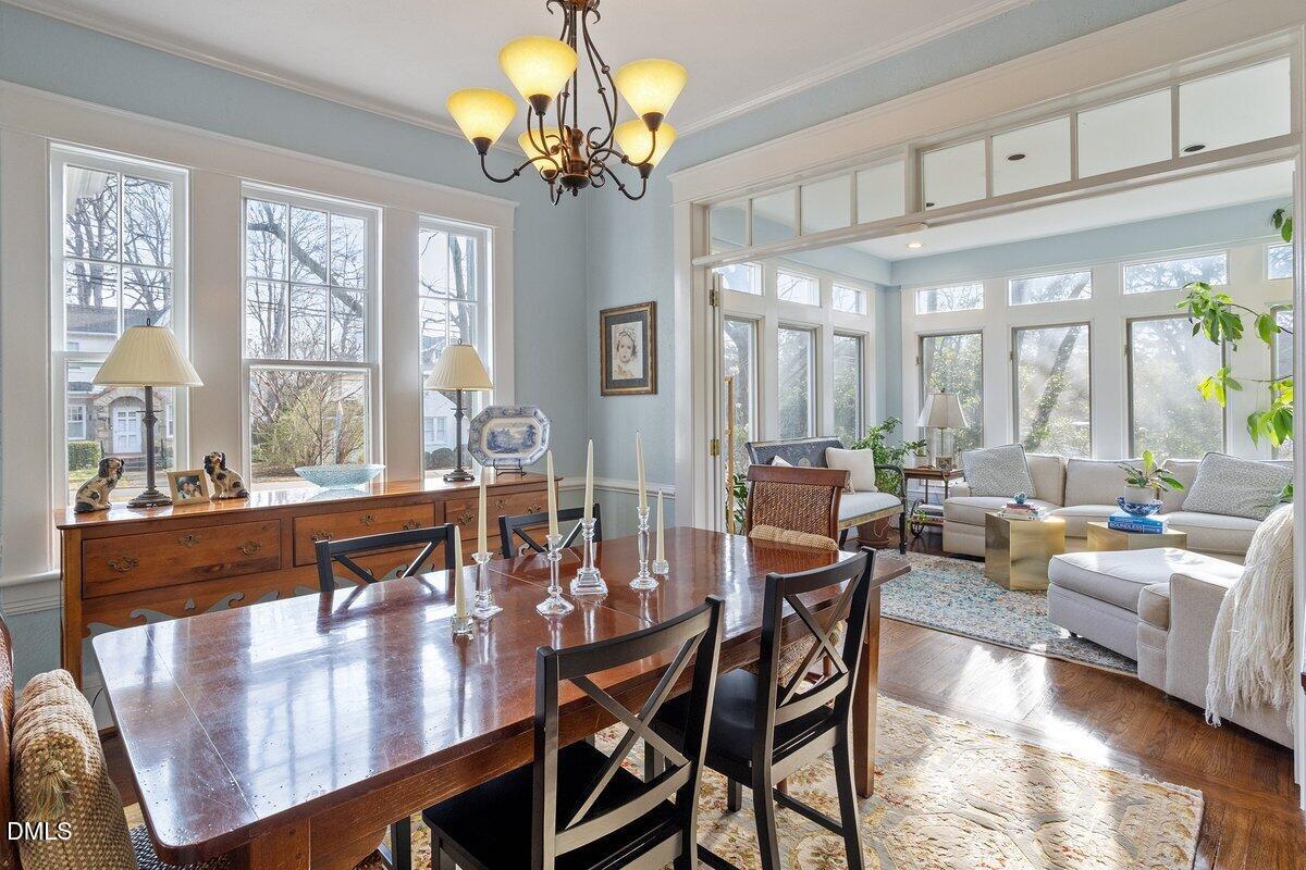 2309 Fairview Road Raleigh, NC 27608 - Photo 4 of 31 2309 Fairview Rd 2856128_16