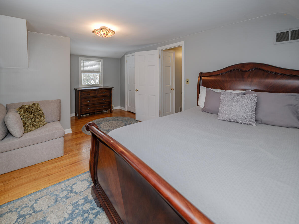 3419 Old Colony Road Kalamazoo, MI 49008 - Photo 19 of 37 3419OldColonyRd-120