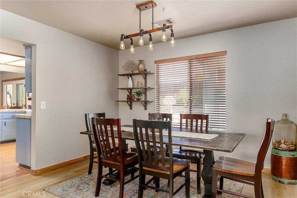 470 Nickerson Drive Paso Robles, CA 93446 - Photo 10 of 37