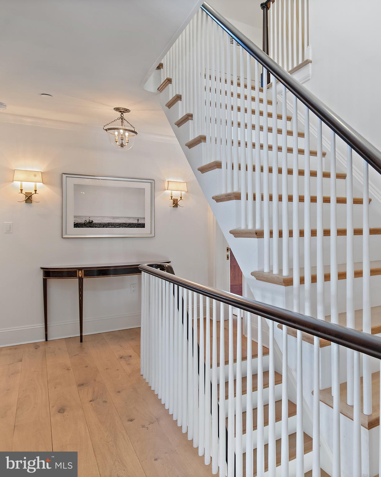 313 Washington Street Annapolis, MD 21403 - Photo 47 of 114 Elegant stairs to third level