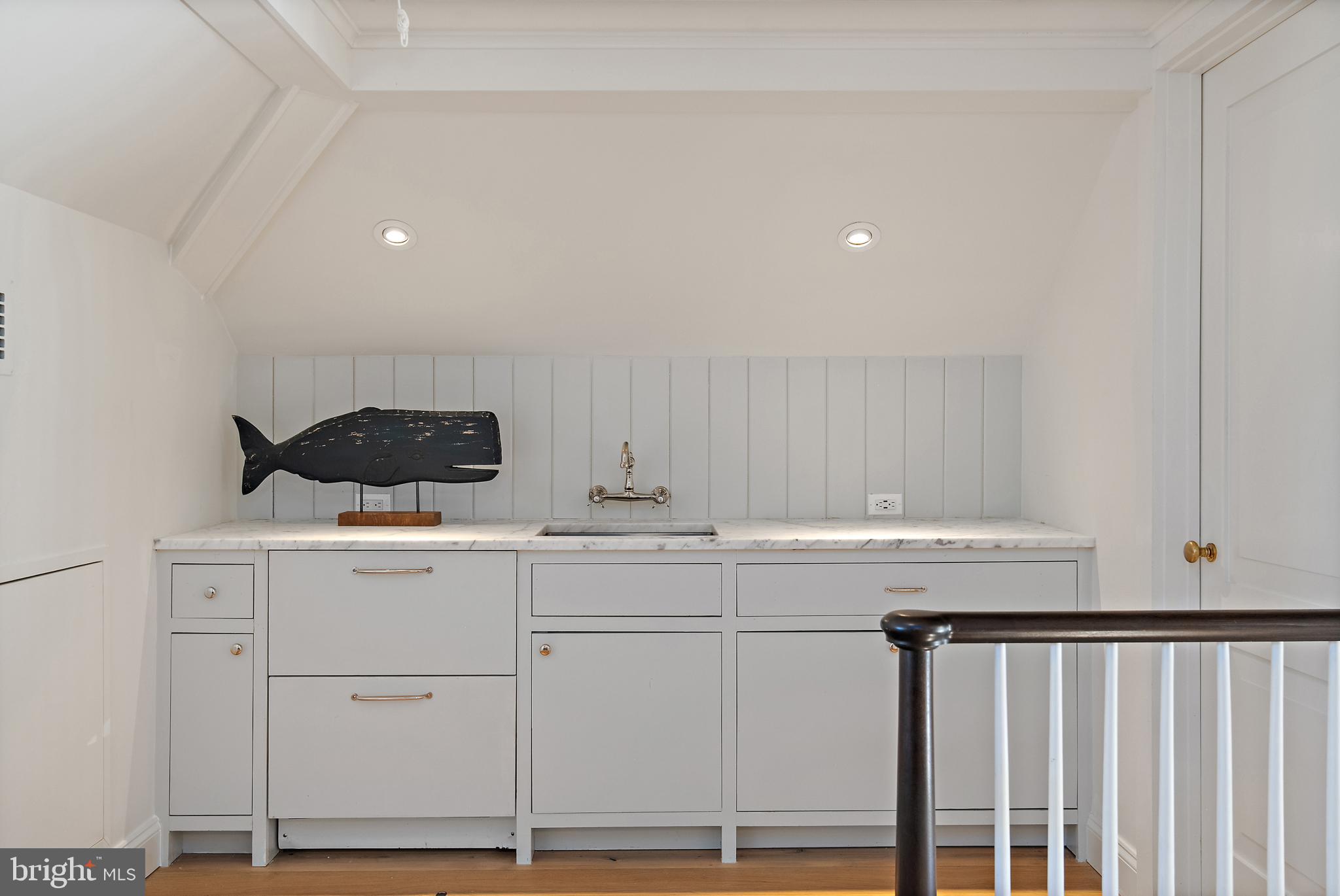 313 Washington Street Annapolis, MD 21403 - Photo 66 of 114 Third level family room, wet bar & refrigerators