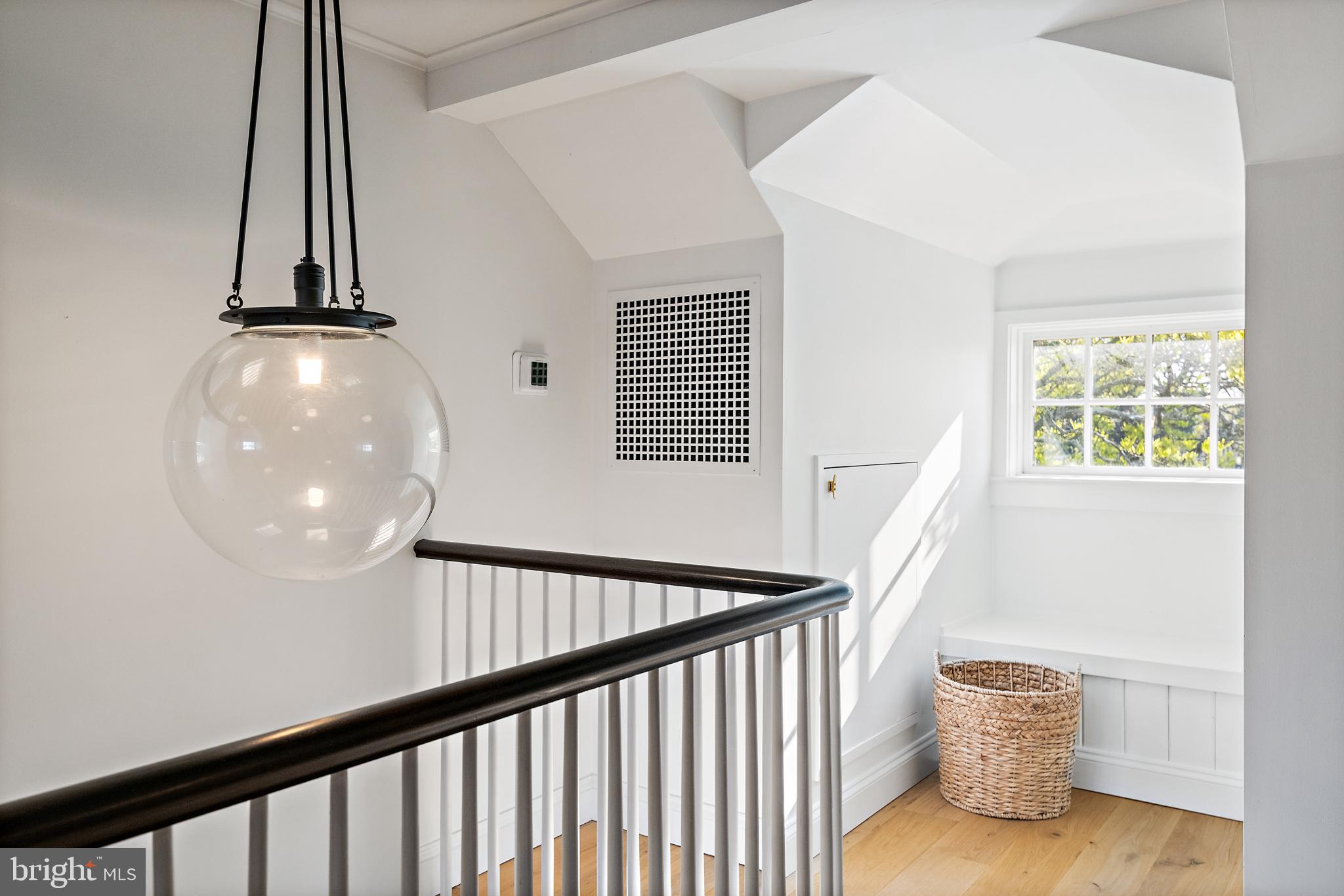 313 Washington Street Annapolis, MD 21403 - Photo 69 of 114 a view of a hallway with staircase