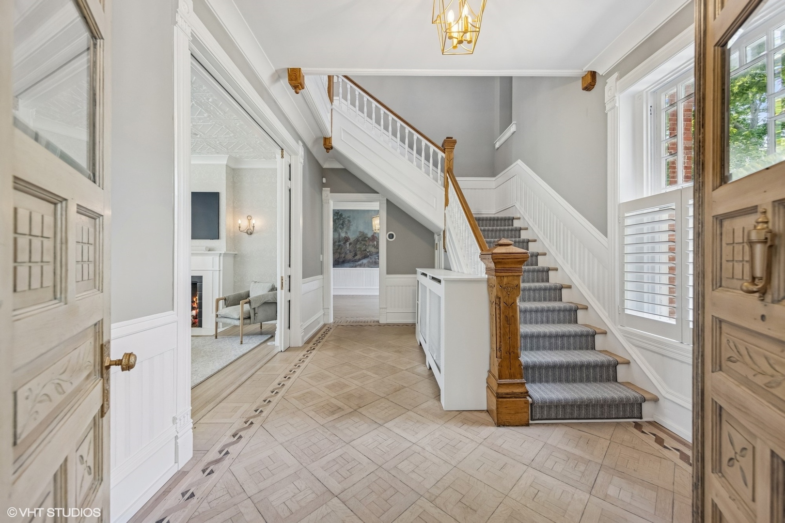 31W141 Army Trail Road Wayne, IL 60184 - Photo 7 of 51 a view of entryway and hall