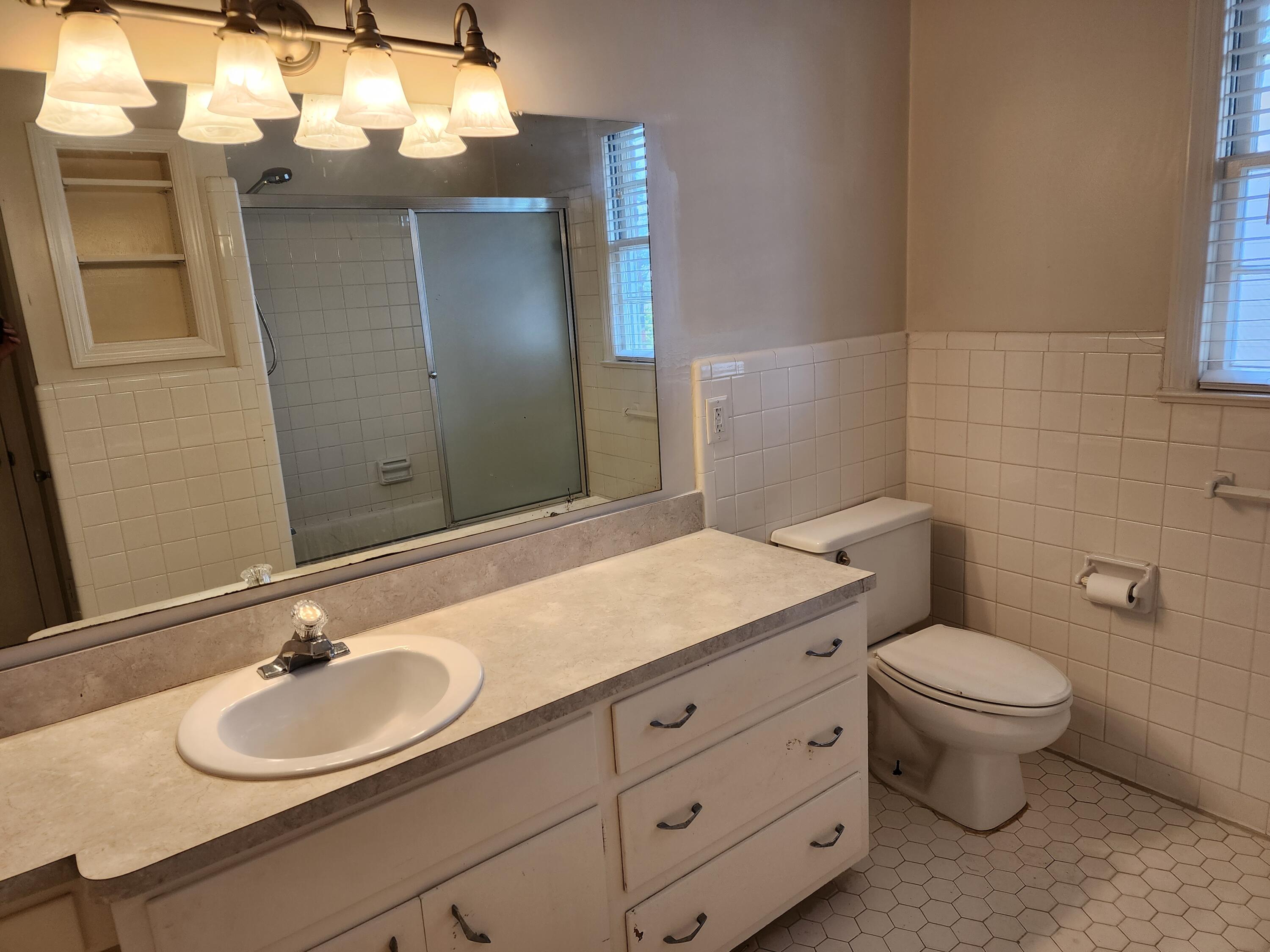 187 3rd Avenue, Unit B Charleston, SC 29403 - Photo 6 of 10 1000006141