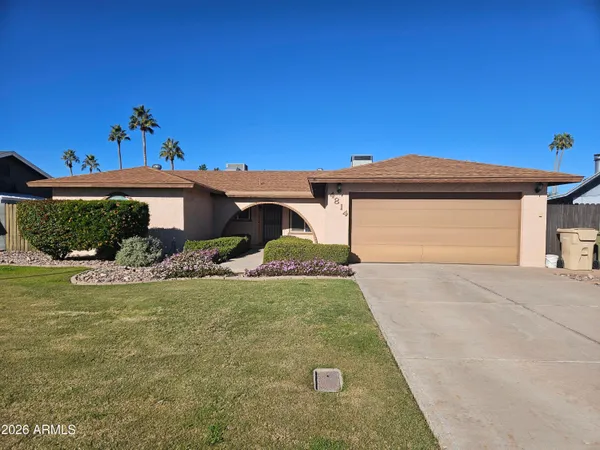 $2,300 | 4814 West Mountain View Road, Glendale, AZ 85302