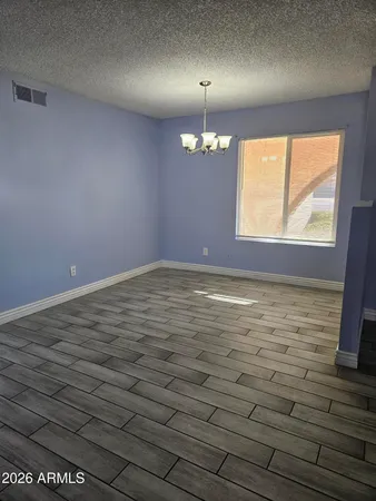 $2,400 | 4814 West Mountain View Road, Glendale, AZ 85302