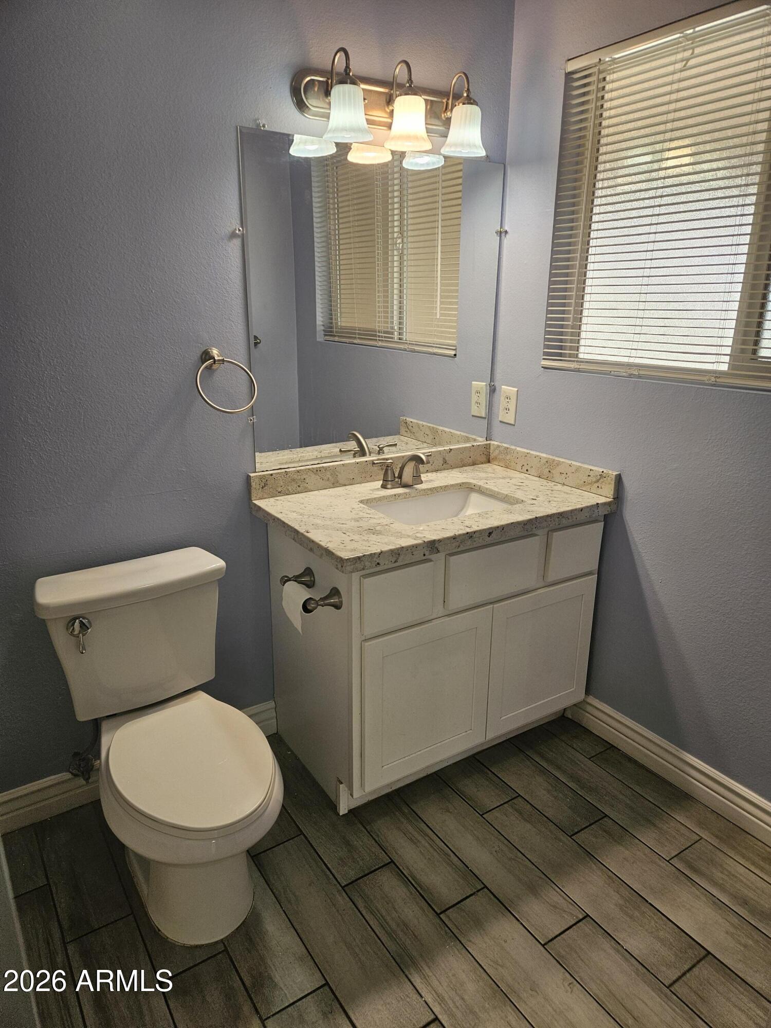 4814 West Mountain View Road Glendale, AZ 85302 - Photo 7 of 12 MOUNTAIN VIEW BATHROOM