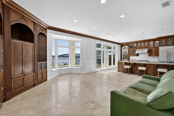 $3,000,000 | 70 Riverside Drive, Ormond Beach, FL 32176