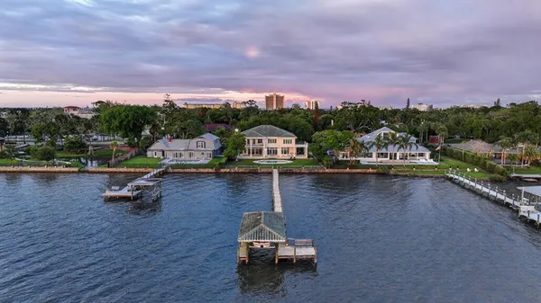 $3,000,000 | 70 Riverside Drive, Ormond Beach, FL 32176