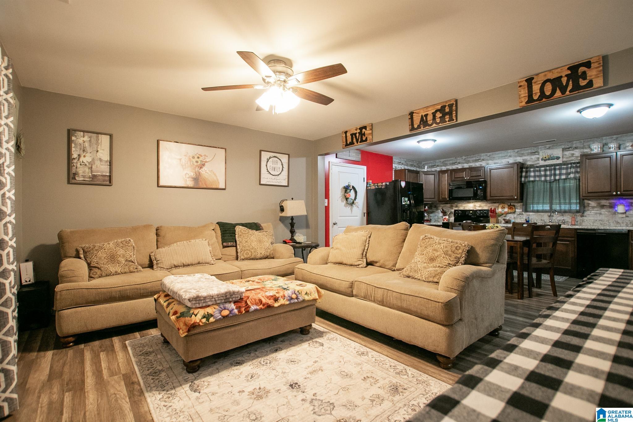 239 Westbrook Street Sumiton, AL 35148 - Photo 2 of 33