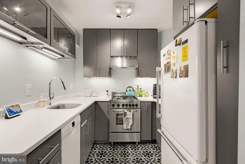 $280,000 | 1801 Clydesdale Place Northwest, Unit 222, Washington, DC 20009