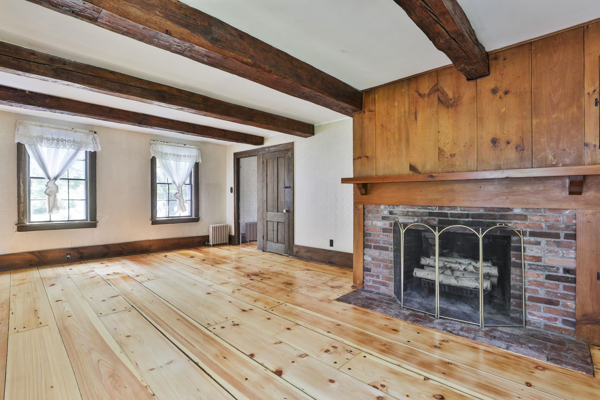 42 Main Street Brookline, NH 03033 - Photo 4 of 50