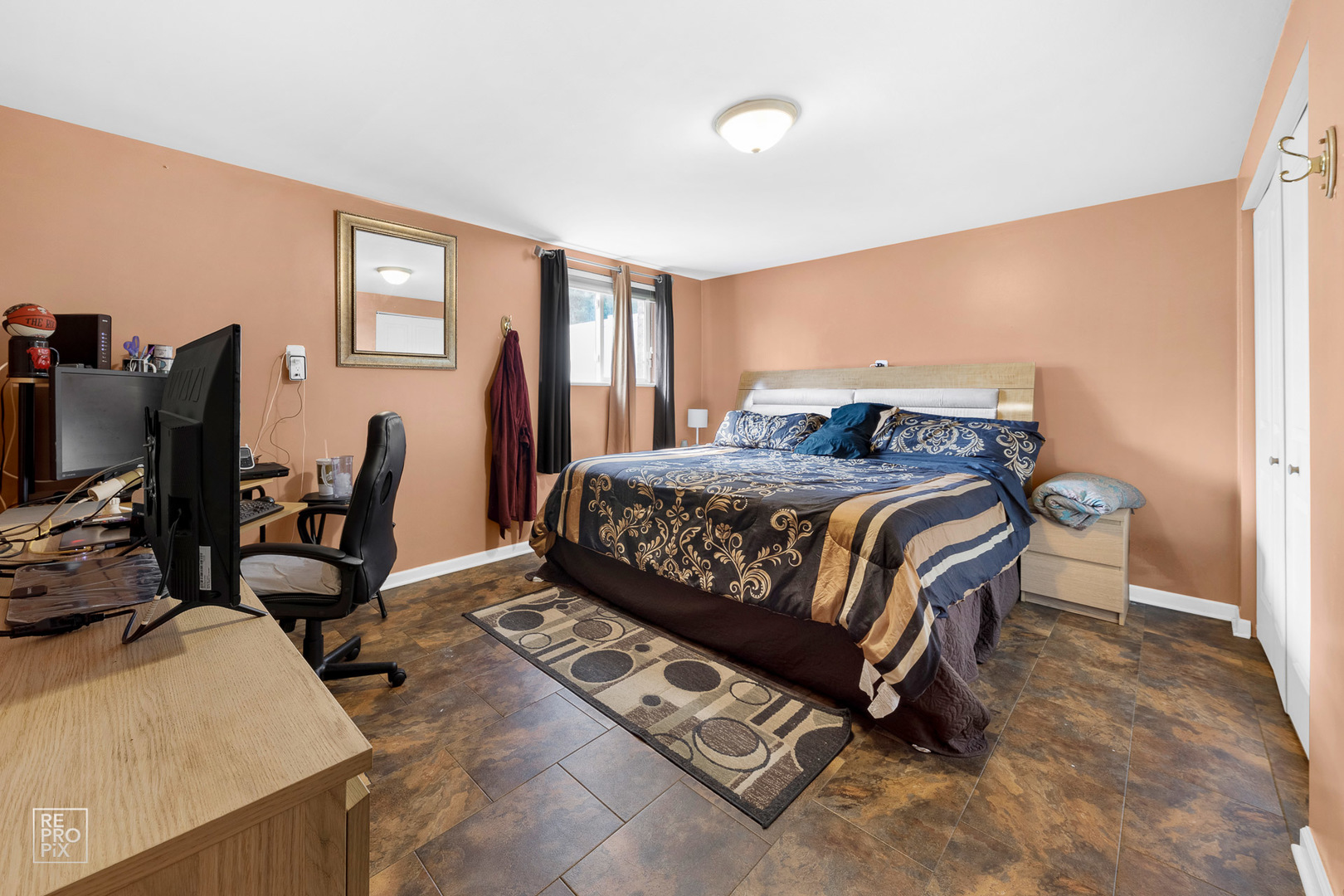 181 North Pinecrest Road Bolingbrook, IL 60440 - Photo 5 of 10