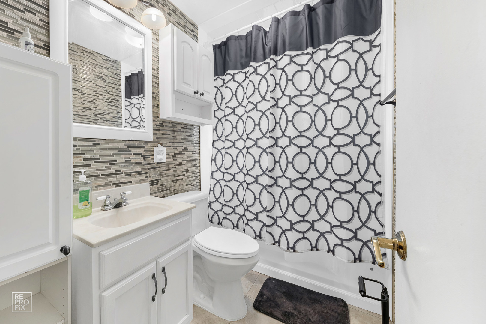181 North Pinecrest Road Bolingbrook, IL 60440 - Photo 9 of 10