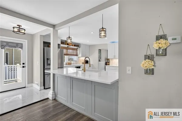 $980,000 | 16 Colonial Drive, East Brunswick, NJ 08816