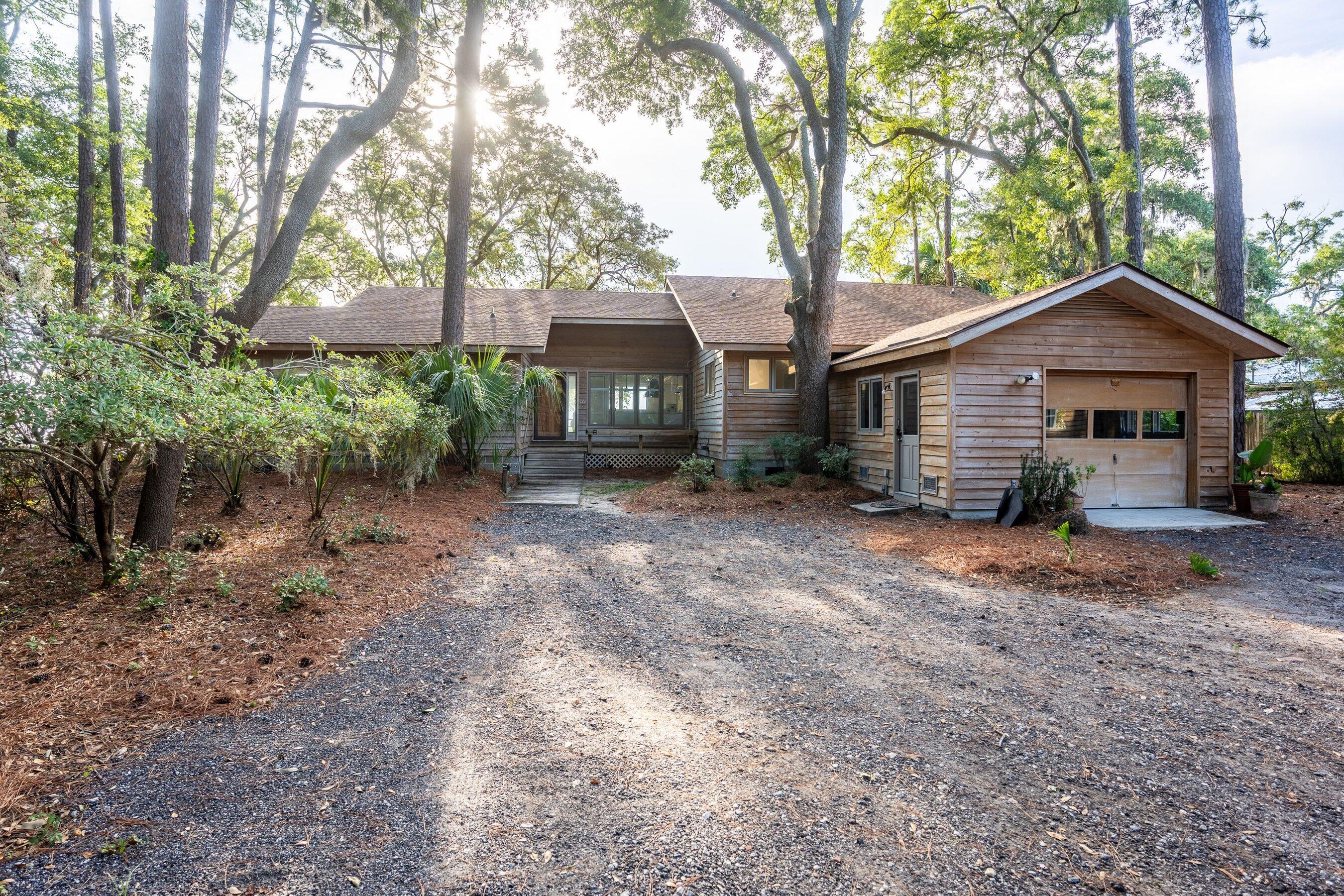 129 Alston Road Beaufort, SC 29907 - Photo 14 of 63 DSC04270-HDR-1.jpg-SMALL