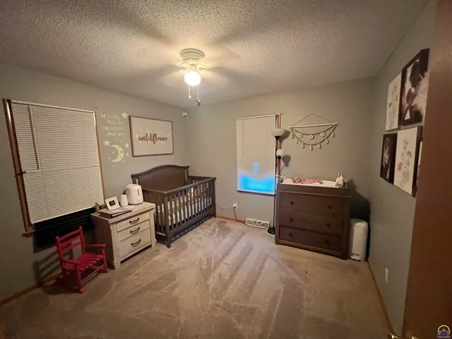 $224,000 | 115 East 3rd Street, Holton, KS 66436