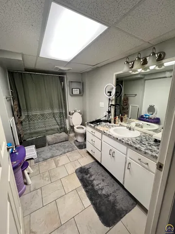 $224,000 | 115 East 3rd Street, Holton, KS 66436