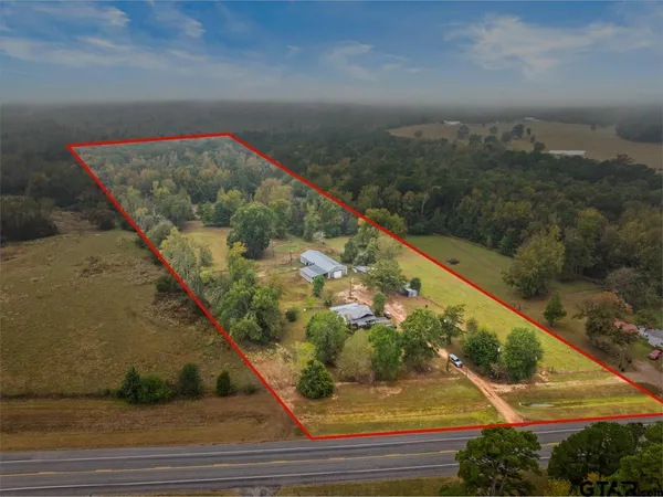 $199,900 | 24711 Highway 77w Naples Tx 75568, Naples, TX 75568