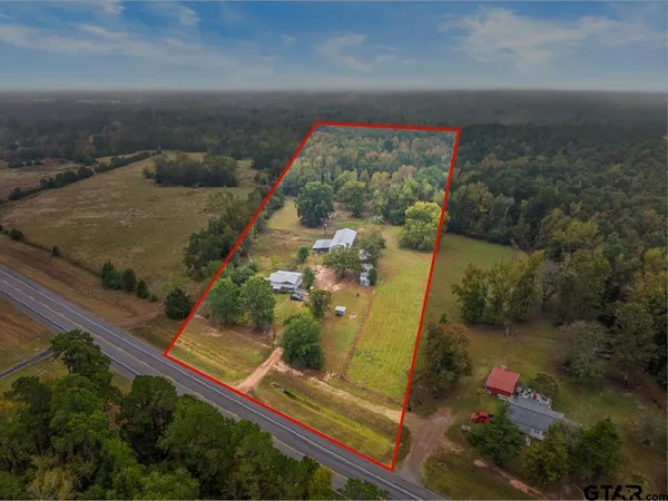 $199,900 | 24711 Highway 77w Naples Tx 75568, Naples, TX 75568