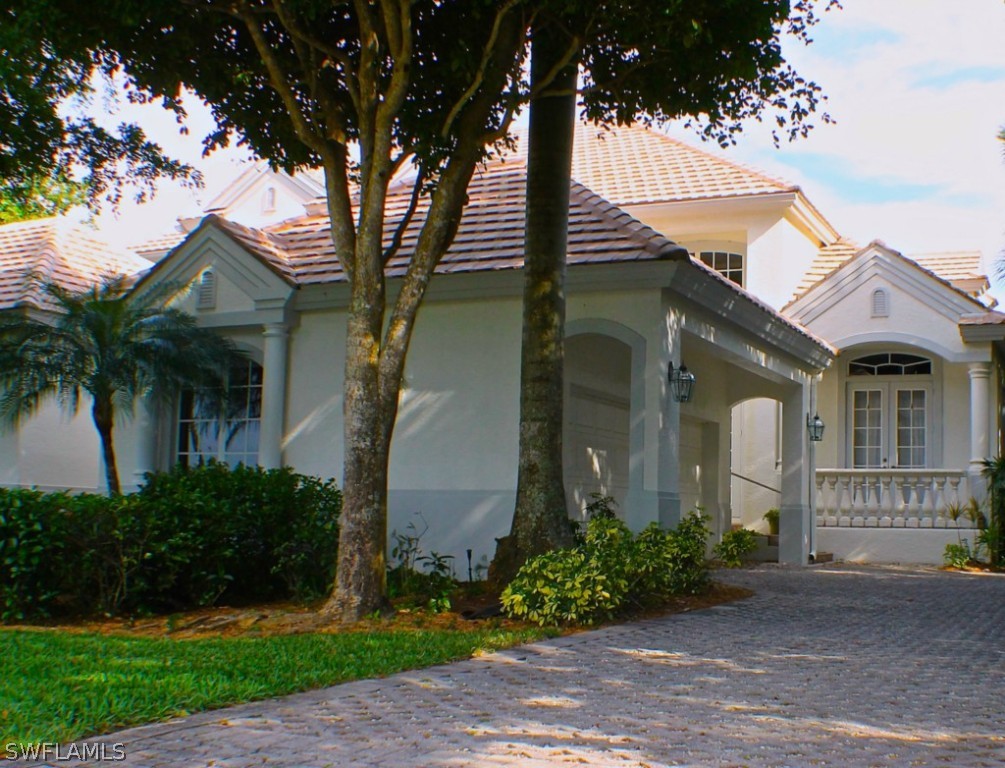 2582 Wulfert Road Sanibel, FL 33957 - Photo 2 of 25 Gallery Image 2