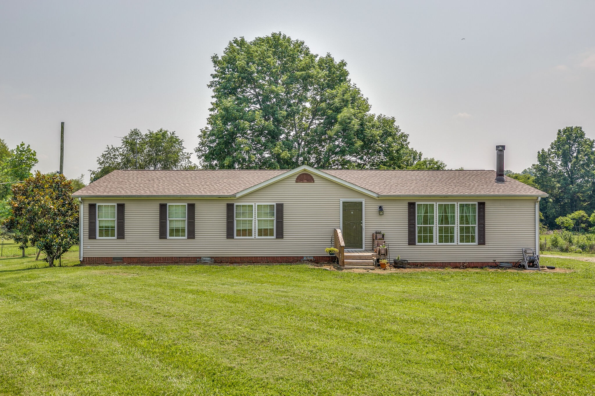 612 Norene Road Lebanon, TN 37090 - Photo 2 of 31 a house view with outdoor space