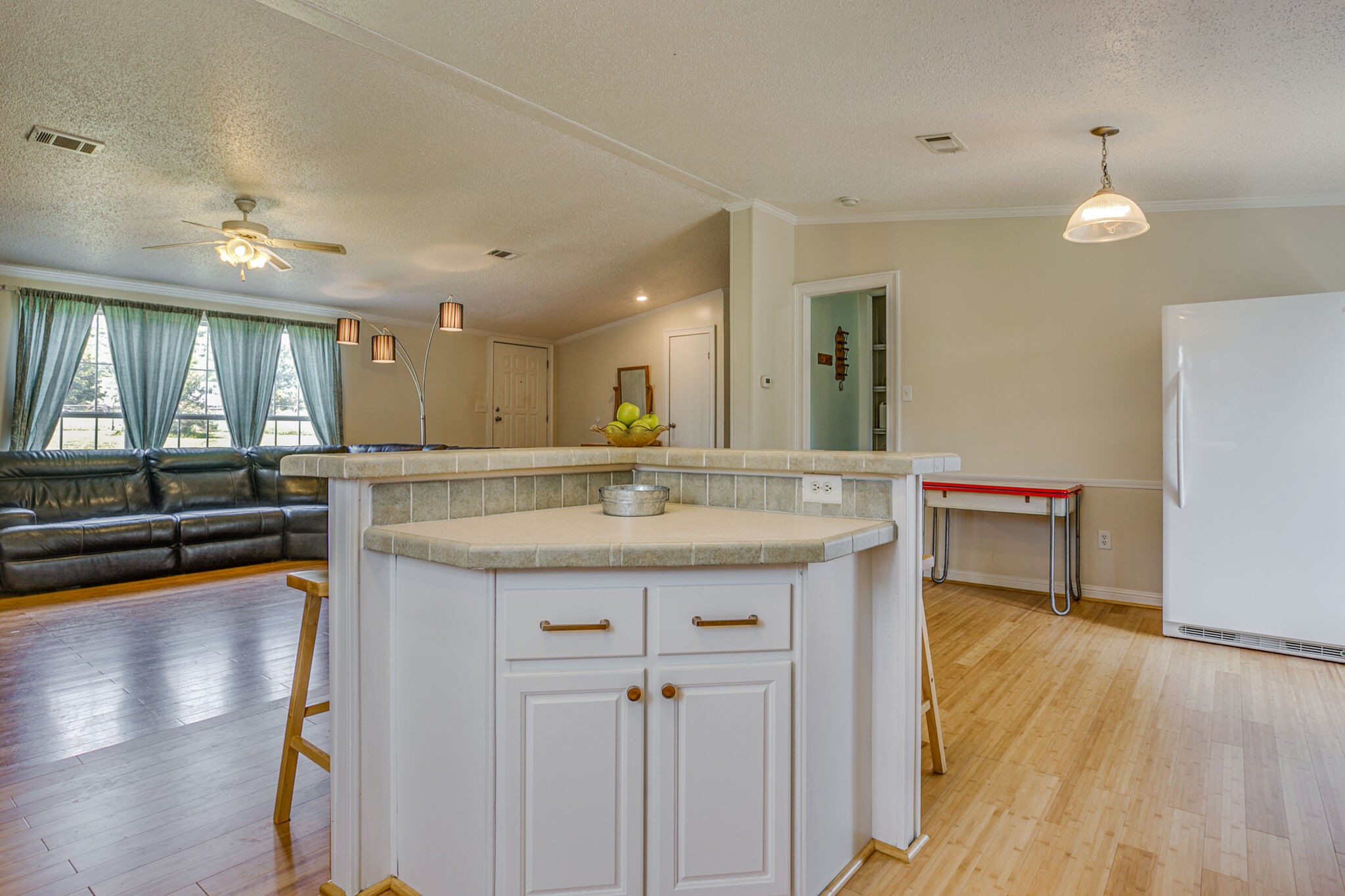 612 Norene Road Lebanon, TN 37090 - Photo 10 of 31 a view of a kitchen and a sink countertops with wooden floor