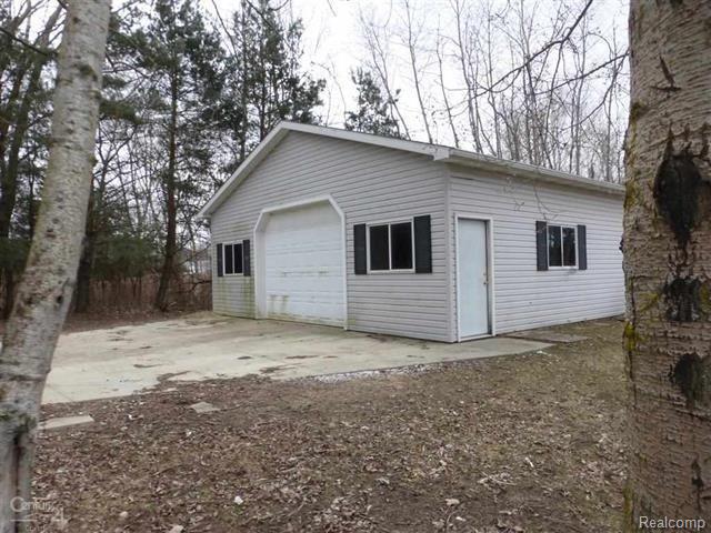 5535 Richards Road Marlette, MI 48453 - Photo 16 of 19 16.JPG