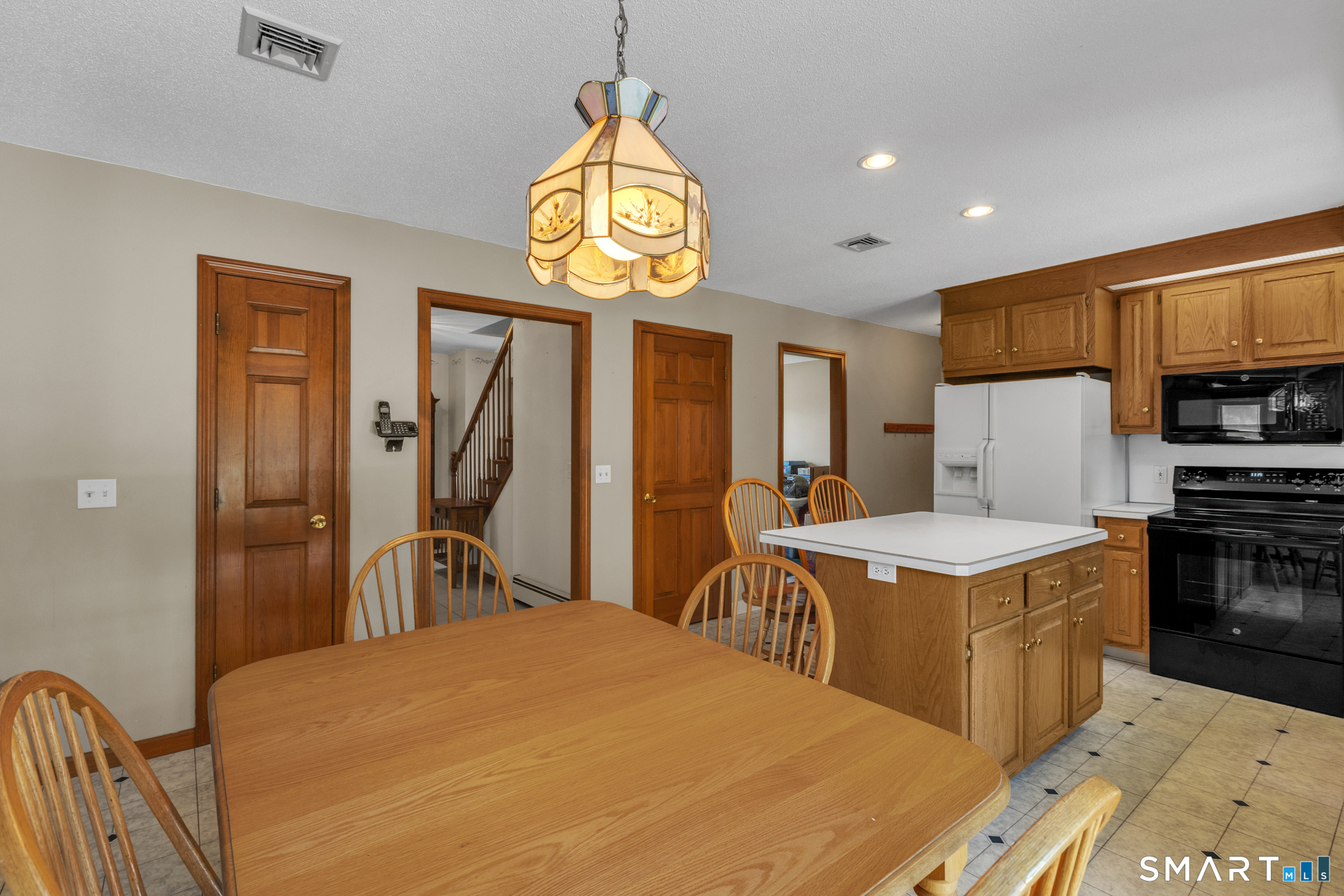 20 Windmill Road Ellington, CT 06029 - Photo 13 of 40