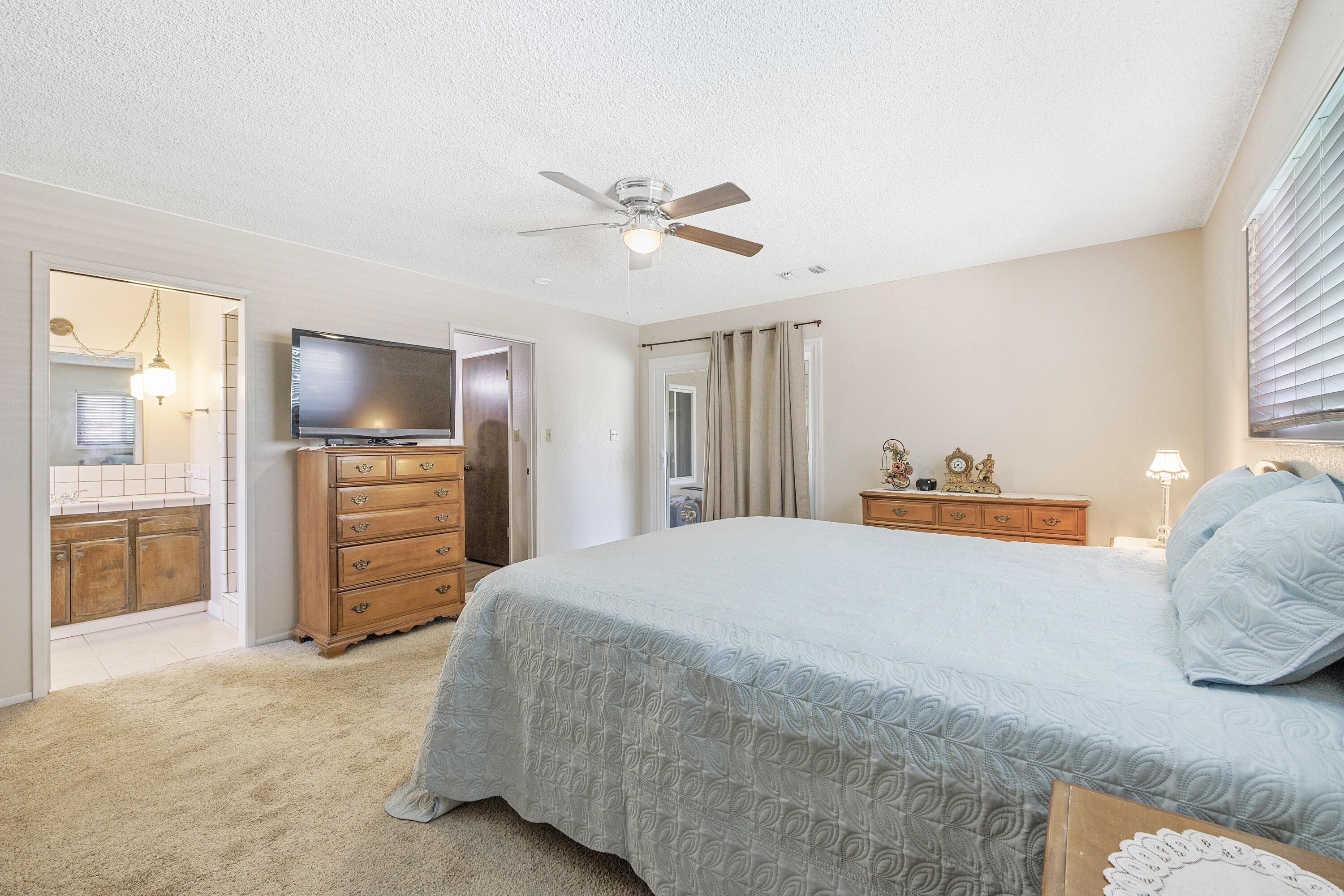 1191 North Hope Avenue Reedley, CA 93654 - Photo 25 of 42 713A0395