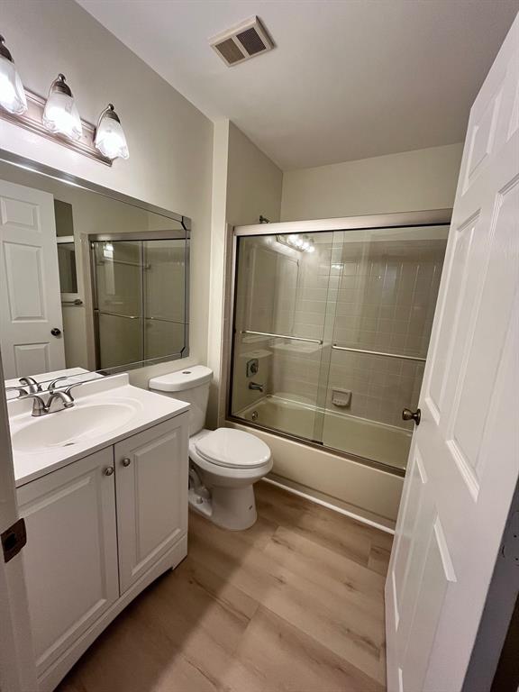 9449 Boca Cove Circle, Unit 914 Boca Raton, FL 33428 - Photo 14 of 17 Newly renovated 2nd Bath