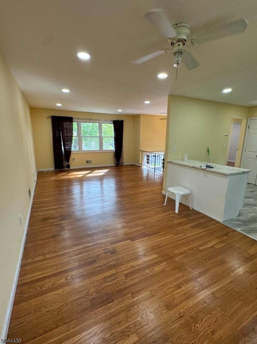 337 Jamestown Road Bridgewater, NJ 08807 - Photo 11 of 31 Gallery Image 11