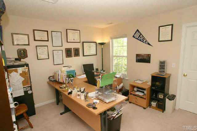6507 Draebury Lane Durham, NC 27713 - Photo 9 of 9 a living room with furniture