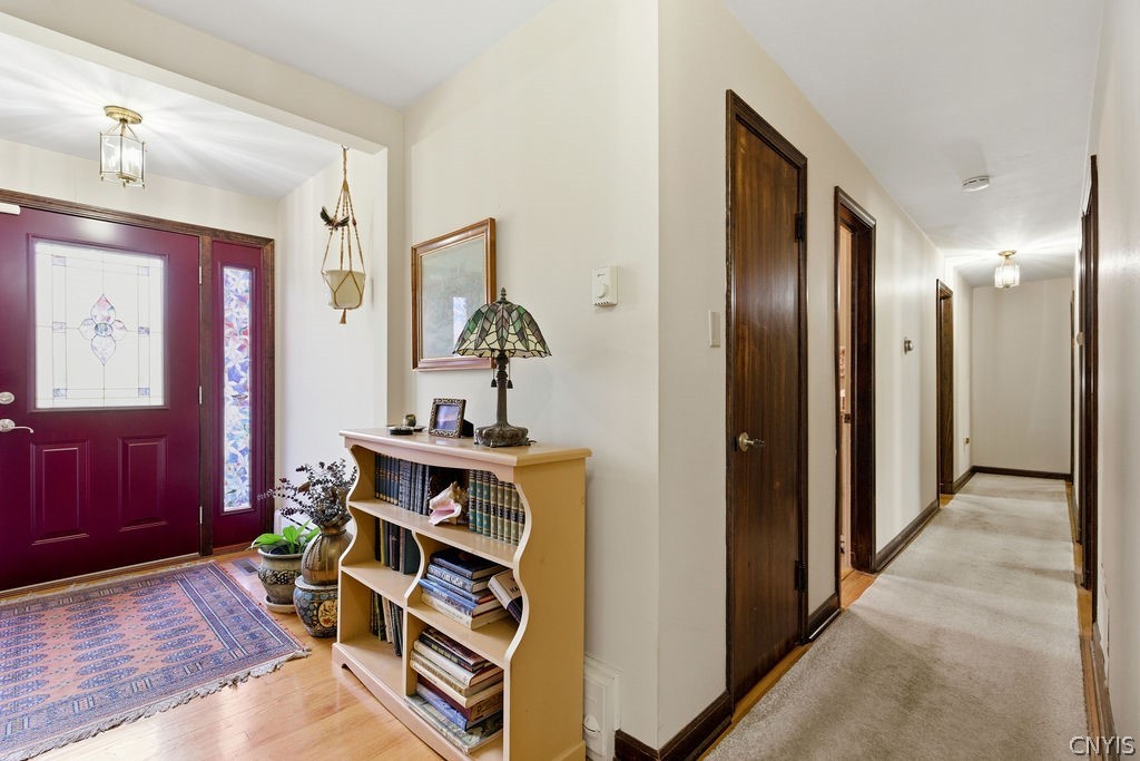 525 North Orchard Road Geddes, NY 13209 - Photo 2 of 36