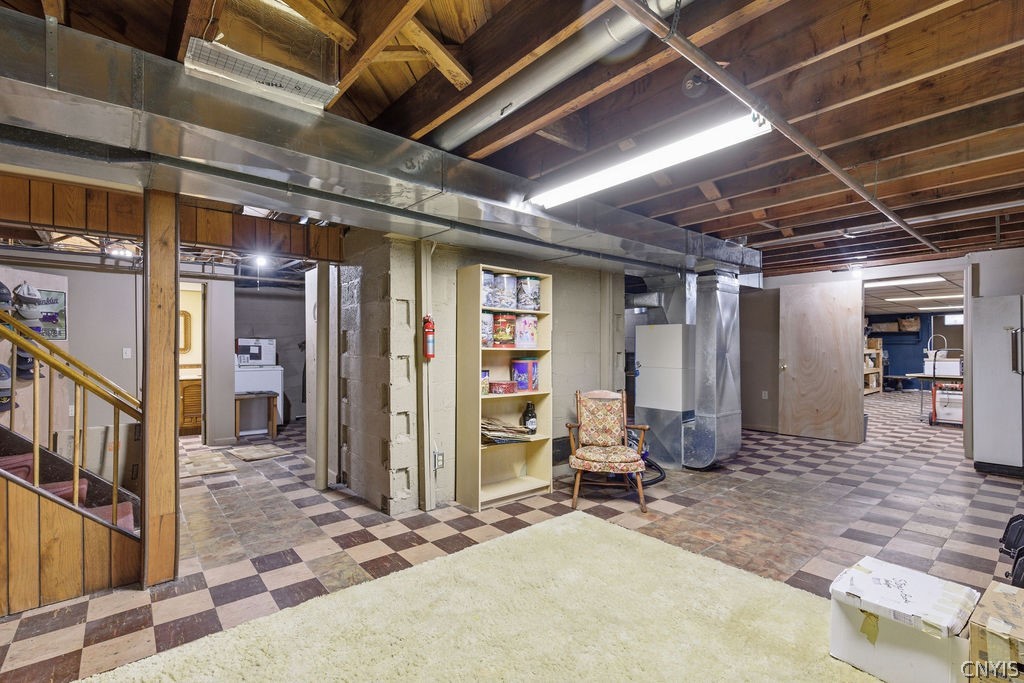 525 North Orchard Road Geddes, NY 13209 - Photo 23 of 36