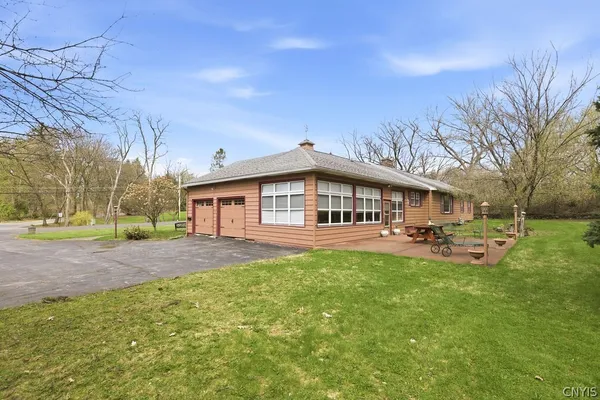 $419,900 | 525 North Orchard Road, Geddes, NY 13209