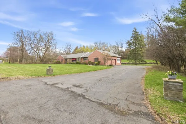 $419,900 | 525 North Orchard Road, Geddes, NY 13209