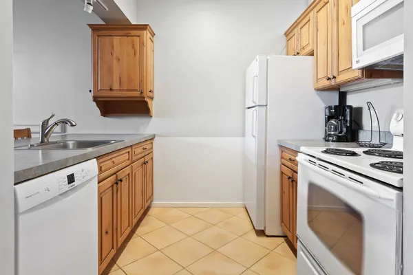 $429,000 | 201 Old Mill Road, Unit A7, Killington, VT 05751