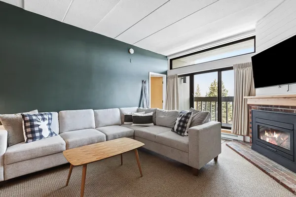 $429,000 | 201 Old Mill Road, Unit A7, Killington, VT 05751