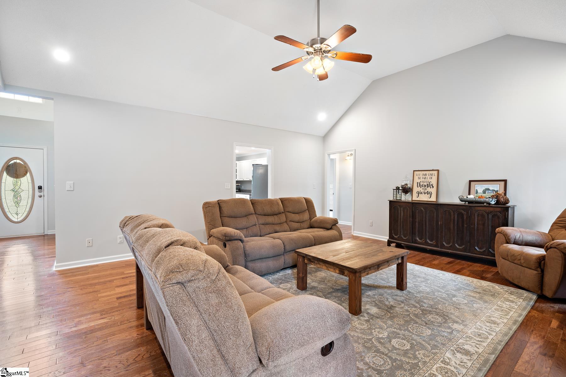 210 Staman Drive Inman, SC 29349 - Photo 11 of 29