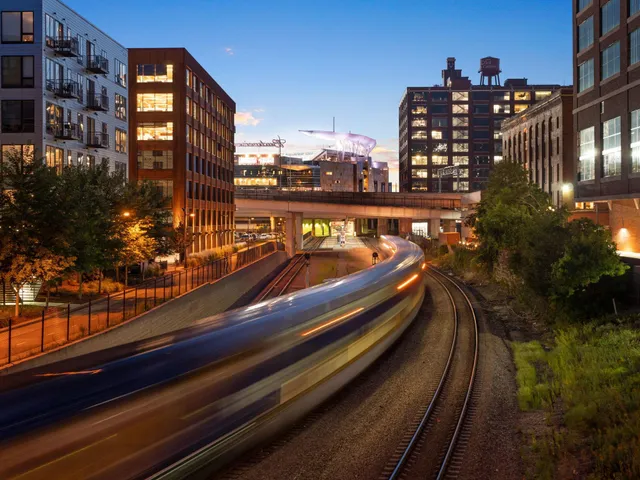 $289,900 | 645 North 1st Street, Unit 305, Minneapolis, MN 55401