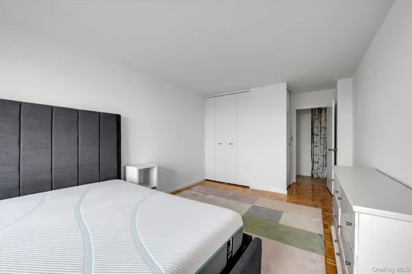 $249,999 | 555 Kappock Street, Unit 26U | Spuyten Duyvil