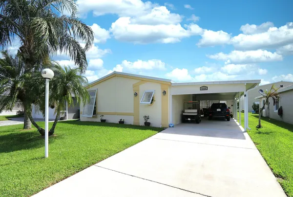 $285,000 | 4350 Southwest 9th Way, Okeechobee, FL 34974
