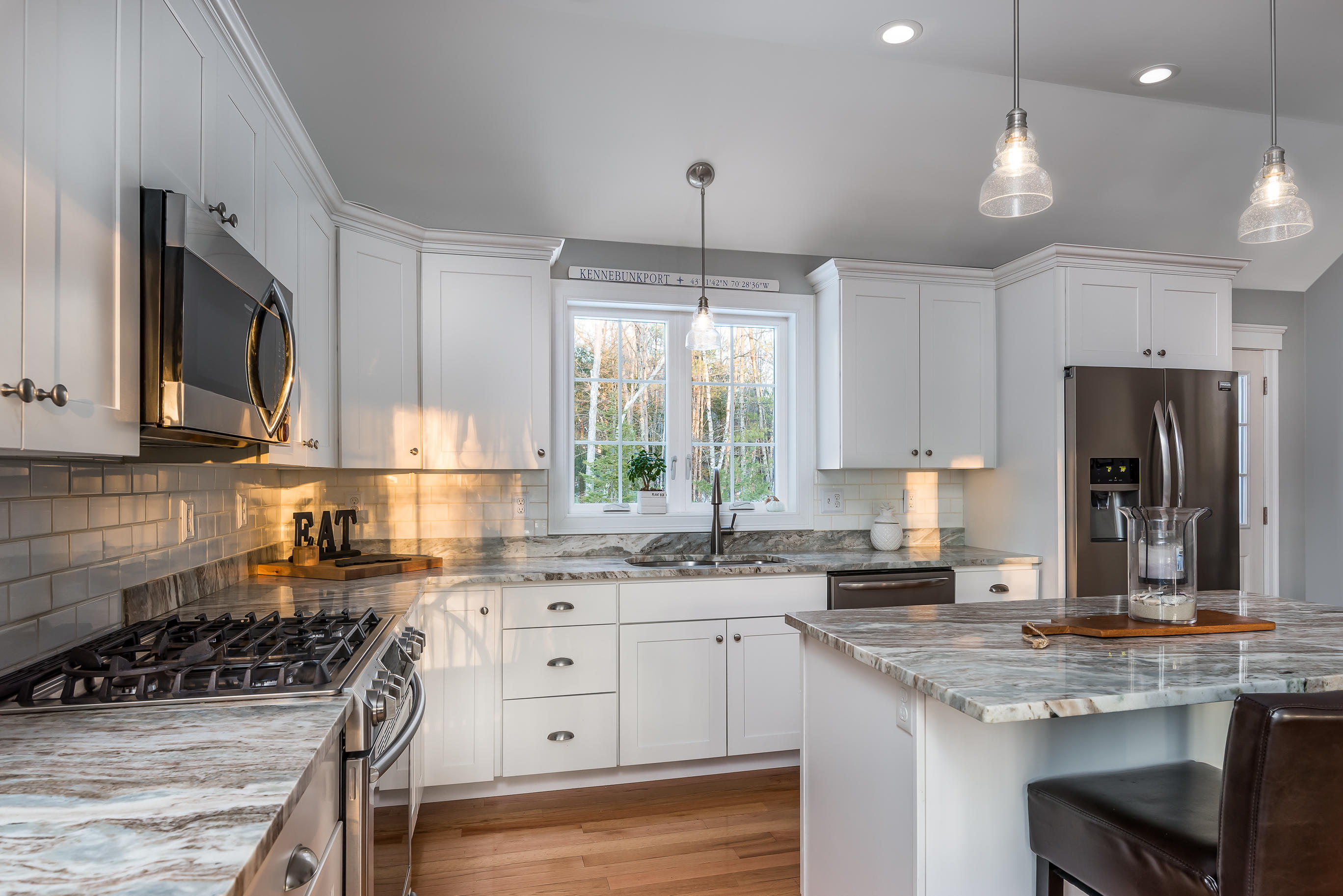69 Oak Ridge Road Kennebunkport, ME 04046 - Photo 3 of 26 Kitchen 4